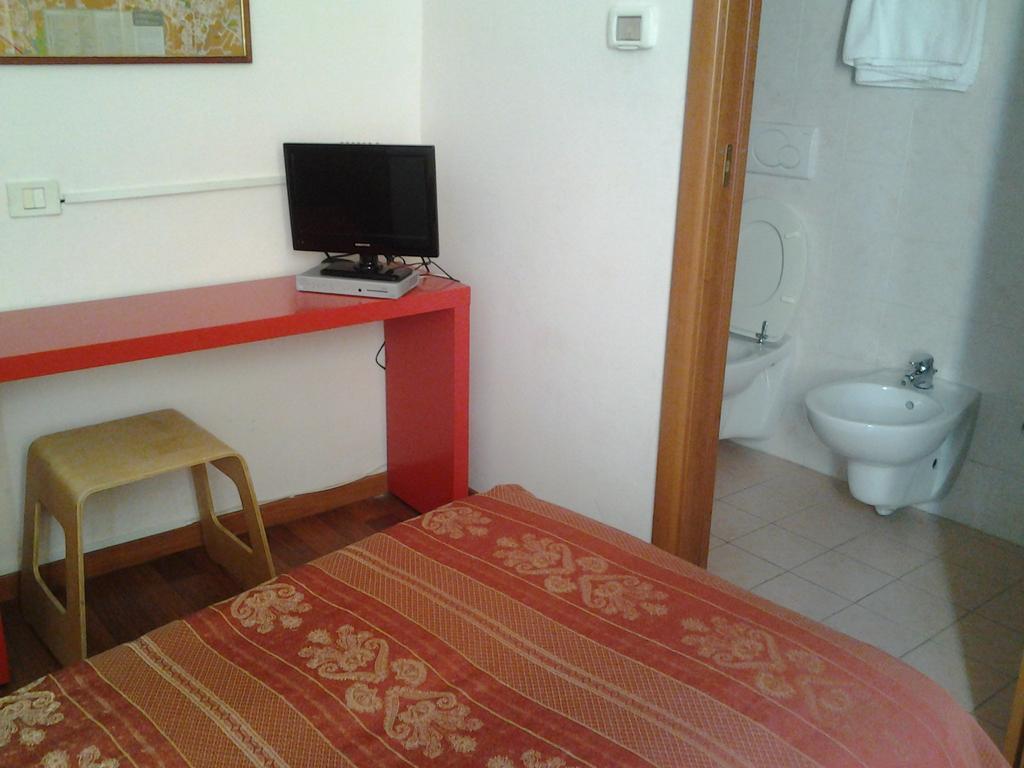 Hotel Perla Bologna Buitenkant foto