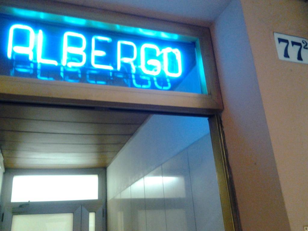 Hotel Perla Bologna Buitenkant foto